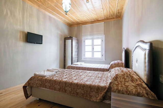 ファミリー イン ブハラ オテル