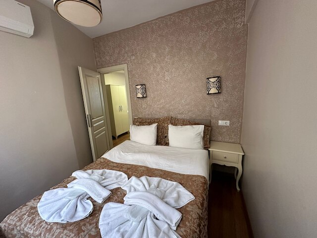 ファミリー イン ブハラ オテル