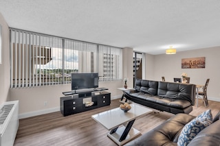 アーリントン 2 ベッドルーム ファーニッシュド アパートメント イン クリスタルシティ 2 ベッドルーム アパートメント