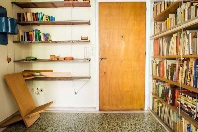 スペーシャス アパートメント ニア パルテノン フォー 6 パーソンズ