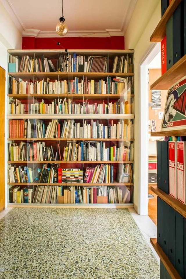 スペーシャス アパートメント ニア パルテノン フォー 6 パーソンズ