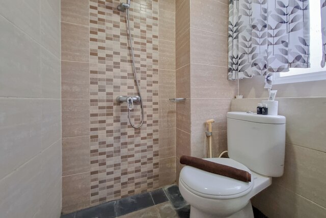 ウォーム スタジオ アット スチューデント キャッスル ジョグジャカルタ アパートメント