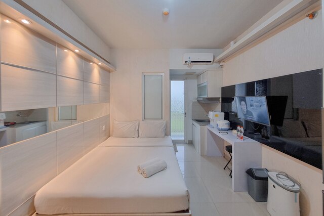 ウォーム スタジオ アット スチューデント キャッスル ジョグジャカルタ アパートメント