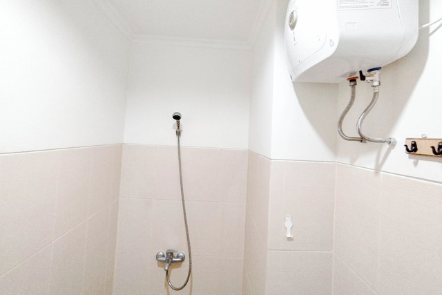 トランクィル スタジオルーム アット バレ ヒンギル アパートメント