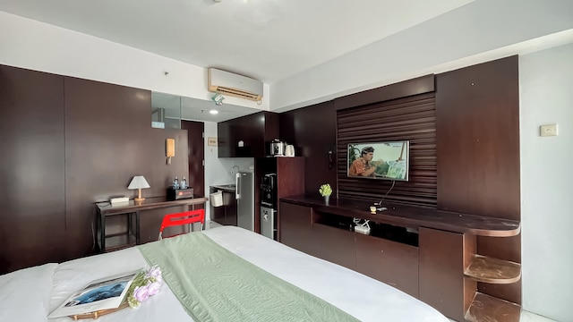 ホーミー スタジオ アット サヒッド メトロポリタン アパートメント