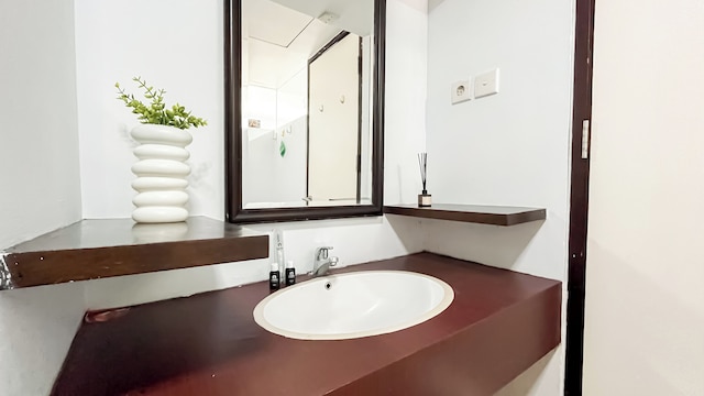 ホーミー スタジオ アット サヒッド メトロポリタン アパートメント