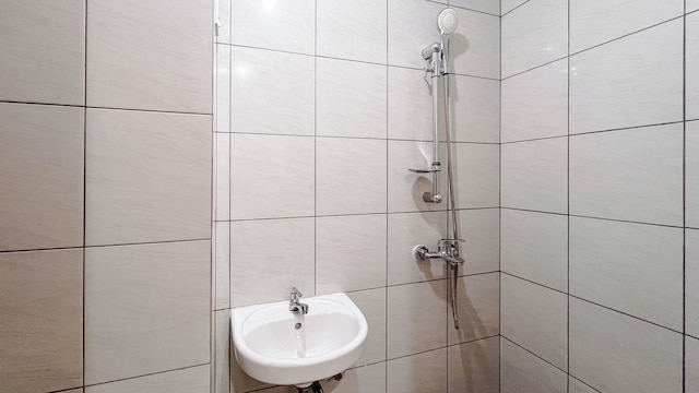 コンフォータブル スタジオ ルーム アパートメント (ノー キッチン) アット バンダラヤ タラサ シティ マカッサル