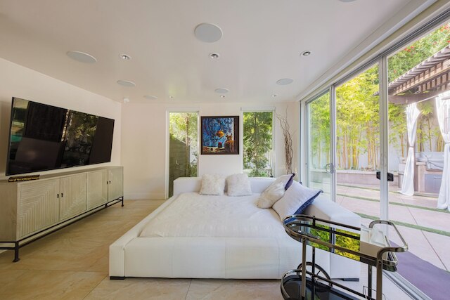 ゼン エステート - ラグジュリアス 5 ベッドルーム ビバリーヒルズ サンクチュアリ ウィズ プール & キャニオン ビューズ