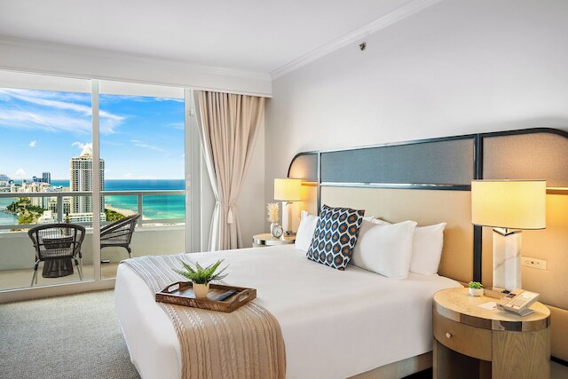 ラグジュアリー バケーション レンタルズ アット フォンテンブロー マイアミ ビーチ by LRMB