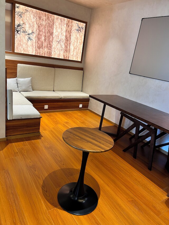 Shanghai Hills&Dengba XIHE Hotel