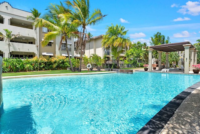 パイナップル パームス - リゾート 9 プールズ ジム