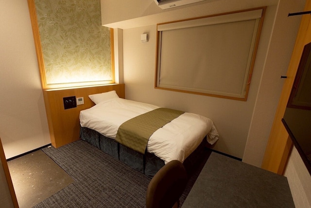 ホテル松の井　酒林