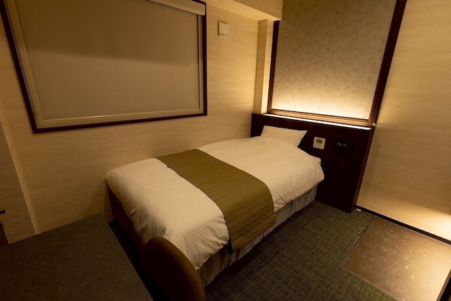 ホテル松の井　酒林