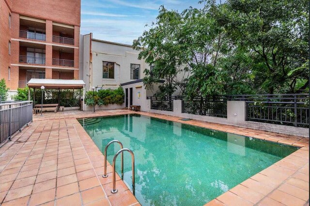 メタワイズ コージー 1ベッドルーム シティ パッド ウィズ パーキング ニア RPA シドニー ユニ