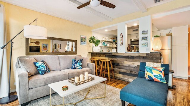 完全リノベーション - オーシャンまで20歩 - ユニット内洗濯機/乾燥機 - Vrkcv