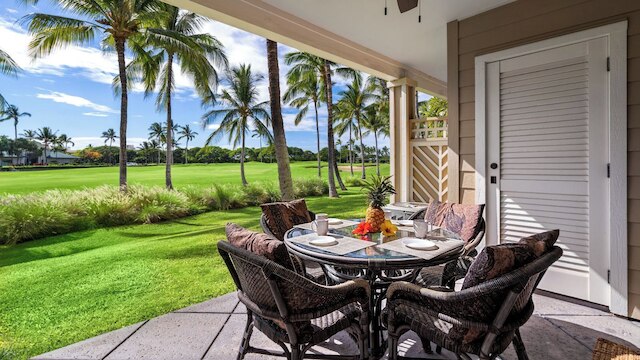 コンシェルジュ インクルーデッド グラウンド フロア ウィズ レイク ビューズ ニア ショッピング センター Vrkcv