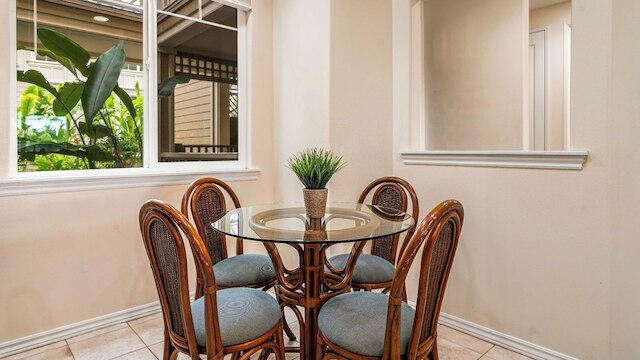 コンシェルジュ インクルーデッド グラウンド フロア ウィズ レイク ビューズ ニア ショッピング センター Vrkcv