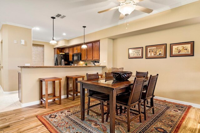 ワイコロア ビーチ ファン: コンシェルジュ, プールズ & ステップス トゥ ダイニング & A-ベイ - Vrkcv