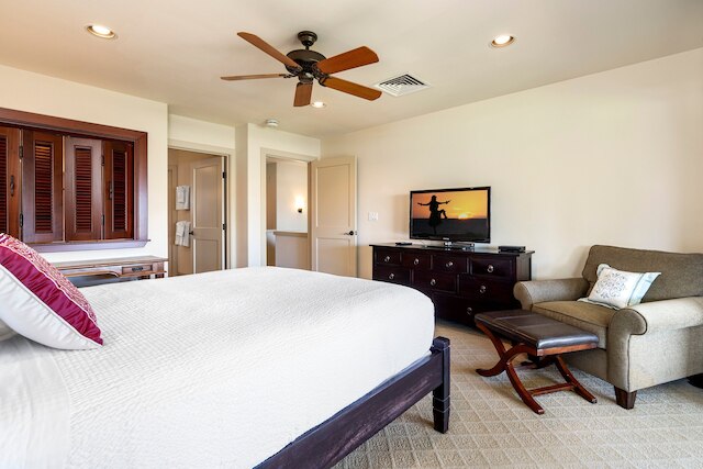 3 ベッドルーム コンド ウィズ ラナイ、グリル、アンド アクセス トゥ レクリエーショナル ファシリティーズ