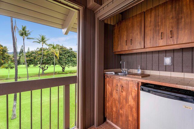 フェアウェイ & オーシャン ビューズ - アップデート トップ フロア - エアコン - Vrkcv