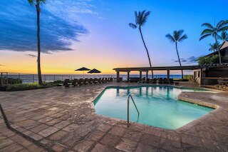 フェアウェイ & オーシャン ビューズ - アップデート トップ フロア - エアコン - Vrkcv