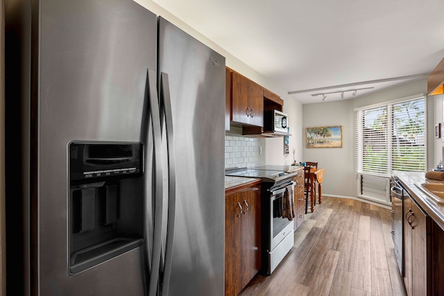 フェアウェイ & オーシャン ビューズ - アップデート トップ フロア - エアコン - Vrkcv