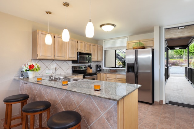 オーシャン & ゴルフコースビュー - プール - vrkcv