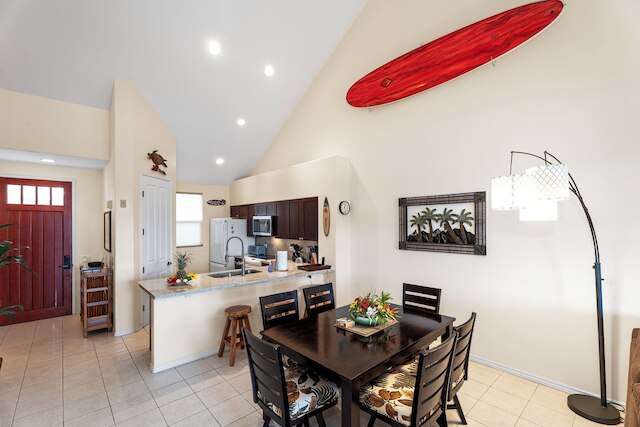 2 ベッドルーム ウィズ ロフト アンド マウンテンビューズ