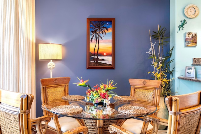 スペーシャス トップフロア ヴィラ ウィズ スタニング ビューズ - ウォーク トゥ A-ベイ, ダイニング & ショップス! - Vrkcv