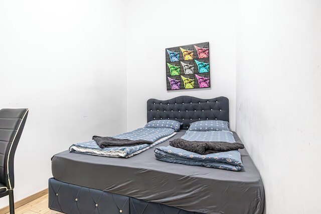 ラージ 5ベッドルーム セントラル フラット ニア オーガルテン