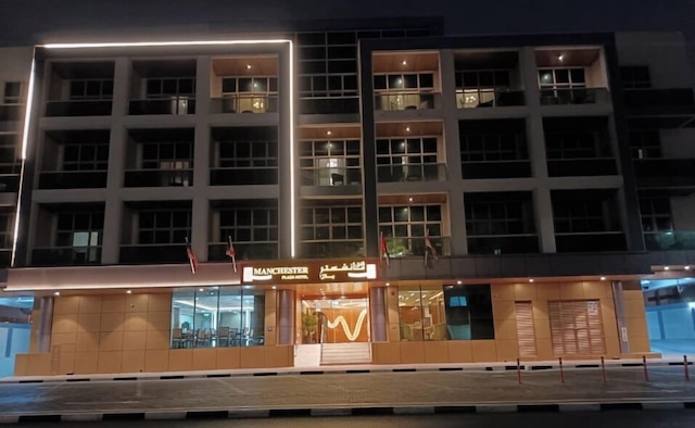 インペリアー by HOC グローブ