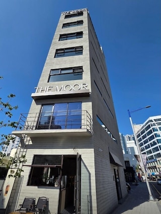 Busan Gwangalli The Moor Hotel