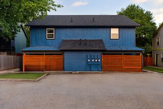 ポッシュ & セリーン 2ベッドルーム ウィズ プライベートパティオ