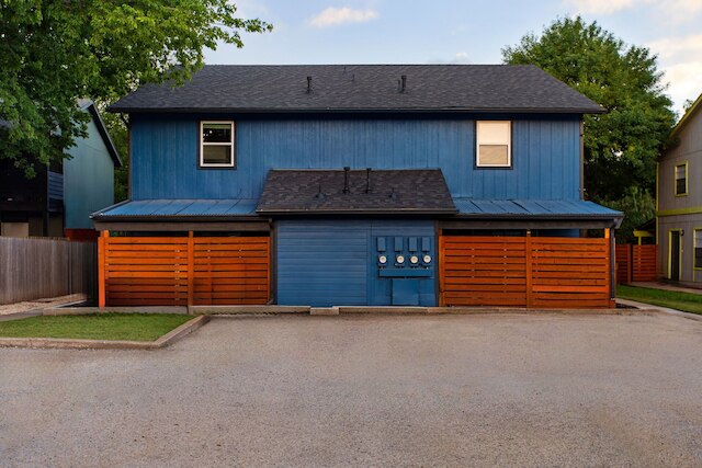 ポッシュ & セリーン 2ベッドルーム ウィズ プライベートパティオ