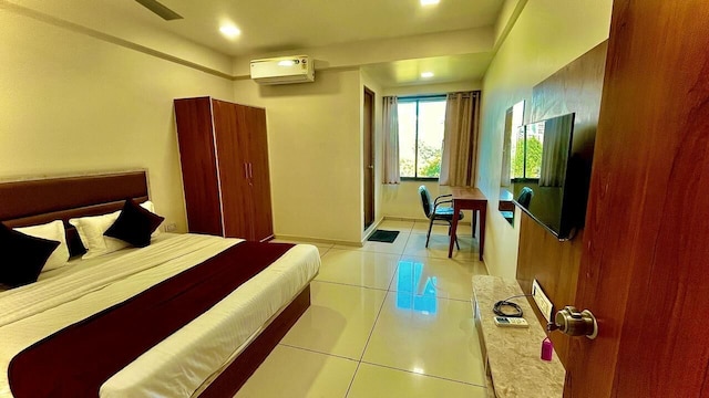 ホテル シュリー ハリ オム レジデンシー