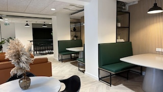 スチューデント オンリー パディントン シティ ビュー