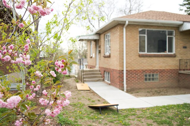 ストーリーブック フラット コージー 2 ベッドルーム ニア ウォッシュ パーク DU