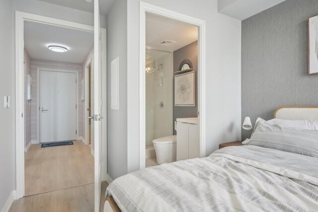 アップスケール コンド イン ダウンタウン トロント