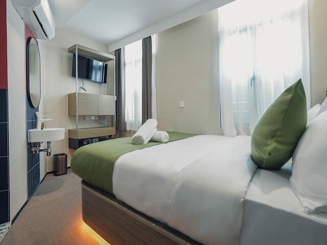 ア オテル チャイナタウン ステイ フロム 8PM トゥ 9AM