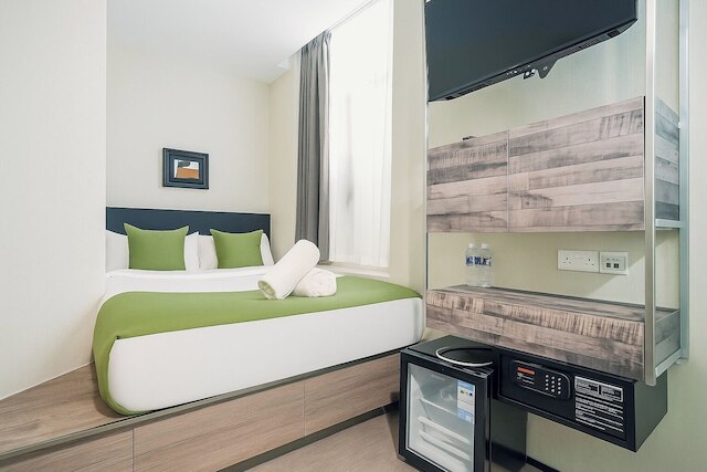 ア オテル チャイナタウン ステイ フロム 8PM トゥ 9AM