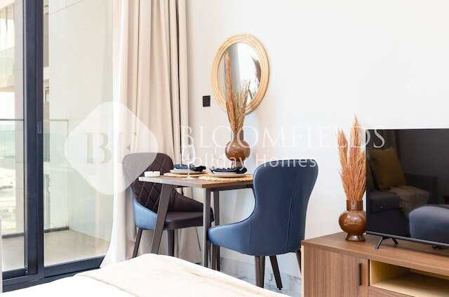 ブルームフィールズ ファビュラス スタジオ イン アル マリヤ