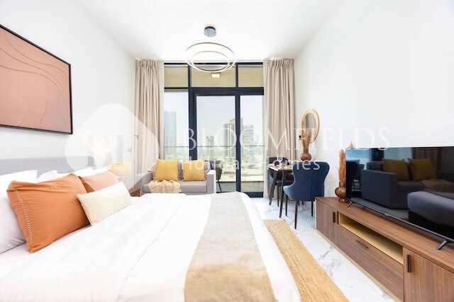 ブルームフィールズ ファビュラス スタジオ イン アル マリヤ