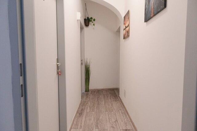 アフォーダブル 3 ベッドルーム アパートメント ニア ハウプトバーンホフ