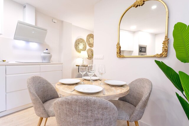 コージー 2ベッドルーム アパートメント イン セビリア コンデ デ イバラ IV