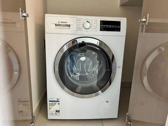 コスモス リビング 1 ベッドルーム パラマウント タワーズ