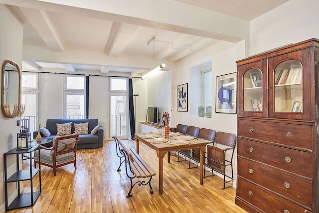 マグニフィセント フラット イン サン ジェルマン デ プレ