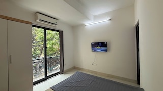 エラ アパートメント カム ティエン