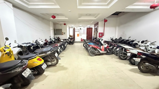 エラ アパートメント カム ティエン