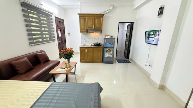 エラ アパートメント カム ティエン