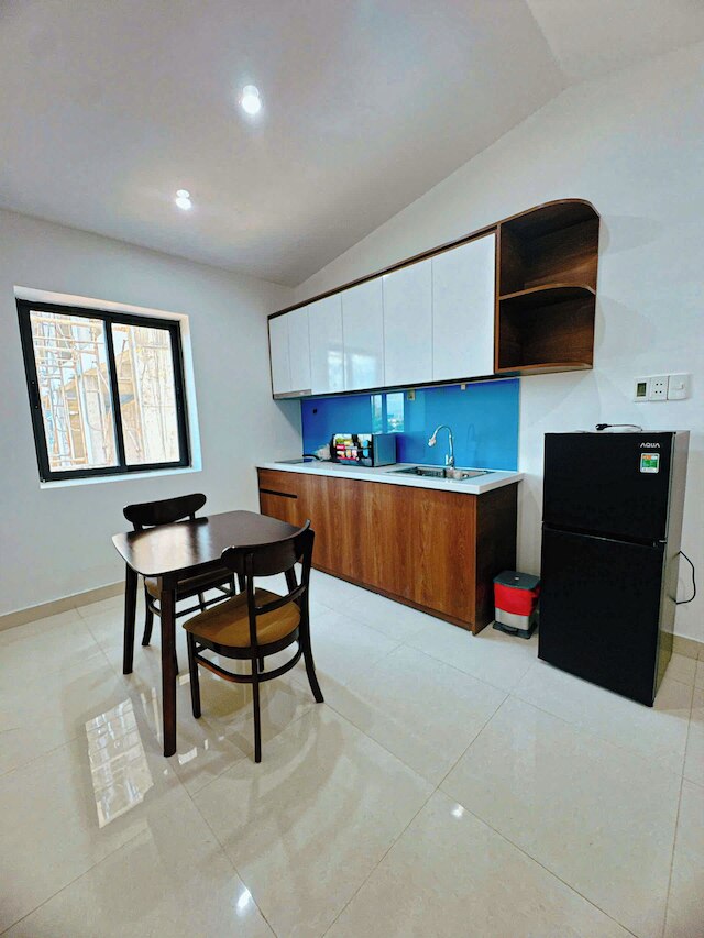 ルイ オティス アパートメント 03